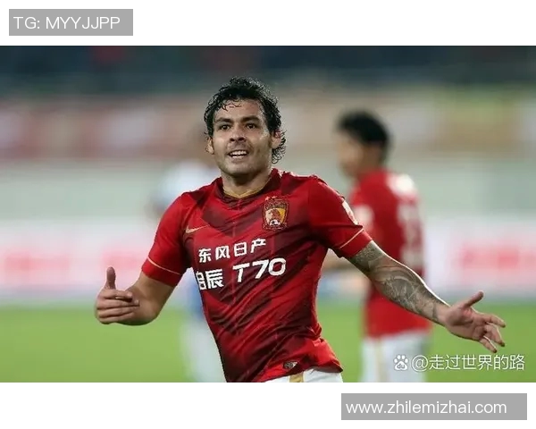 足球明星慷慨解囊向河南捐款助力灾后重建与希望重燃